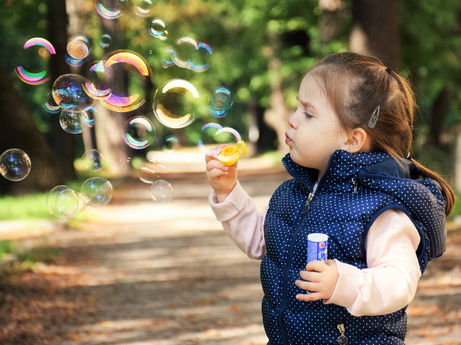 Using Bubbles in Speech-Language Therapy